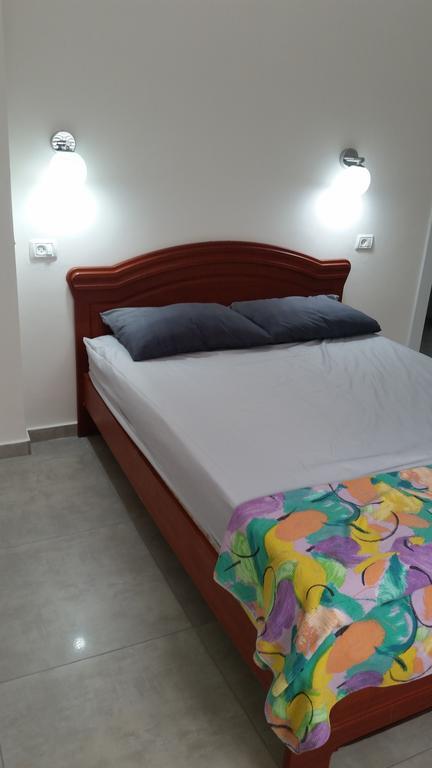 Herzliya Center Apartments エクステリア 写真