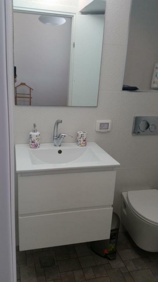 Herzliya Center Apartments エクステリア 写真