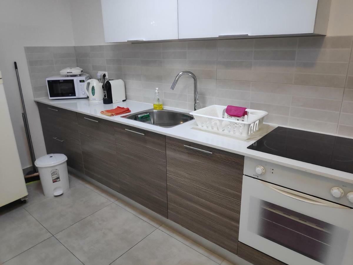 Herzliya Center Apartments エクステリア 写真