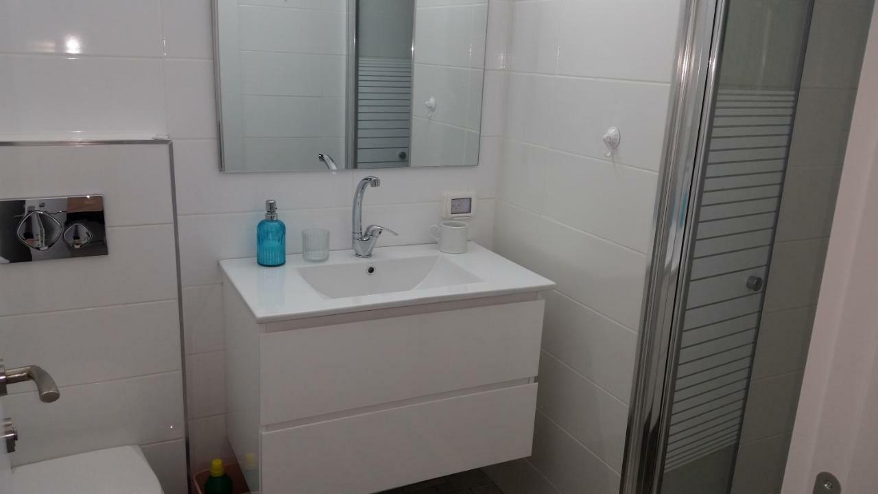 Herzliya Center Apartments エクステリア 写真